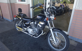 YAMAHA VIRAGO 250 3DM