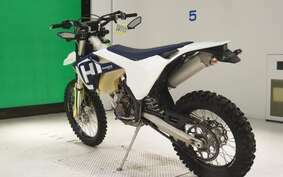 HUSQVARNA FE250