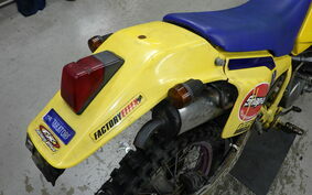 SUZUKI TS125R SF15A