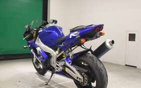 YAMAHA YZF-R1 2001 RN04