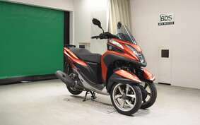 YAMAHA TRICITY 125 SE82J