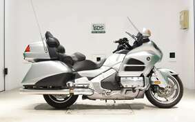 HONDA GL 1800 GOLD WING 2013 SC68