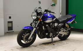 YAMAHA XJR1300 2001 RP03J