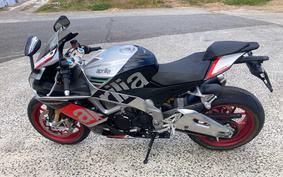 APRILIA RSV4 RF 2016 RSV4