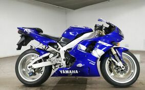 YAMAHA YZF-R1 1999 RN01