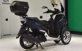 YAMAHA TRICITY 125 SE82J