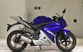 YAMAHA YZF-R125 RE06