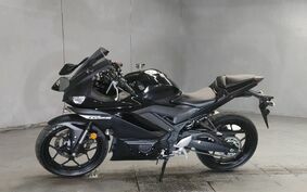 YAMAHA YZF-R3 2021 RH13J