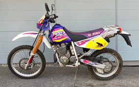 SUZUKI DR250 SJ45A