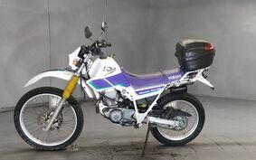 YAMAHA SEROW 225 W 4JG