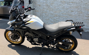 SUZUKI DL650 ( V-Strom 650 ) ABS 2021 C733A