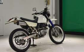 SUZUKI DJEBEL 200 (DR200SE) SH42A