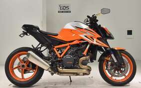 KTM 1290 SUPER DUKE R