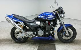 YAMAHA XJR1300 2001 RP03J