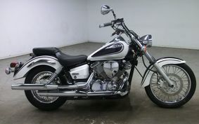 YAMAHA DRAGSTAR 250 VG02J