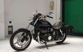 TRIUMPH SPEEDMASTER 2013