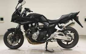 HONDA CB1300SB SUPER BOLDOR A 2010 SC54