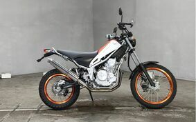 YAMAHA TRICKER DG16J