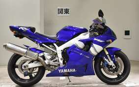 YAMAHA YZF-R1 2000 RN04