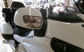 HONDA GL 1800 GOLD WING 2013 SC68