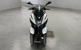 YAMAHA TRICITY 125 SE82J