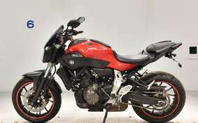 YAMAHA MT-07 2015 RM07J