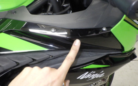 KAWASAKI ZX-25R ZX250E