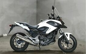 HONDA NC750X 2015 RC72