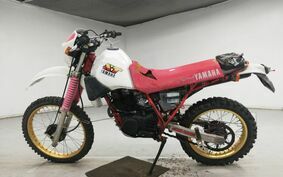 YAMAHA XT250 SEROW T