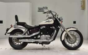 HONDA SHADOW 1100 1995 SC32