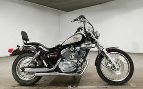 YAMAHA VIRAGO 250 3DM