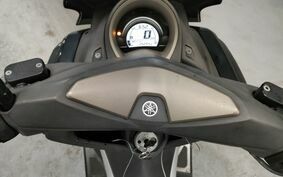 YAMAHA N-MAX 125 SE86J