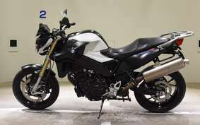 BMW F800R 2016 0B04