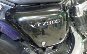 HONDA VT750S 2014 RC58