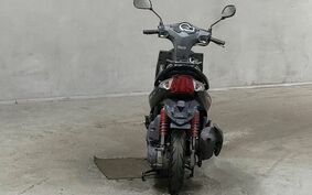 KYMCO VJR125 i SE22