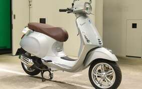 VESPA PRIMAVERA125