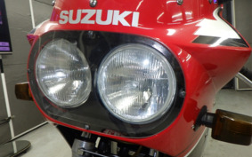 SUZUKI GSX-R750 1985 GR71F