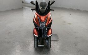 YAMAHA TRICITY 125 SE82J