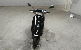 SUZUKI ADDRESS V100 CE11A