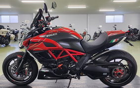 DUCATI DIAVEL Carbon 2012 G100A