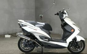 YAMAHA CYGNUS 125 X SR SE44J