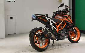 KTM 390 DUKE 2018 JPJ40