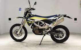 HUSQVARNA 701ED 2019 UEV4