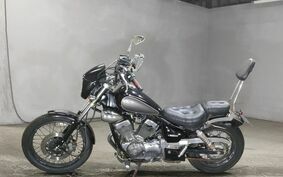 YAMAHA VIRAGO 250 3DM