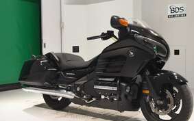 HONDA GL 1800 GOLD WING F6B 2015 SC68