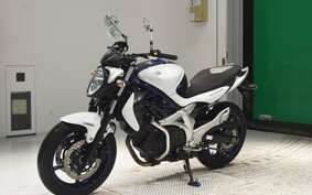 SUZUKI GLADIUS 2013 VK58A