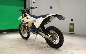 HUSQVARNA TE250 UTA2