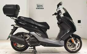 YAMAHA S-MAX SG27