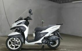 YAMAHA TRICITY 125 SE82J