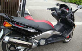 YAMAHA T-MAX 2006 SJ04J